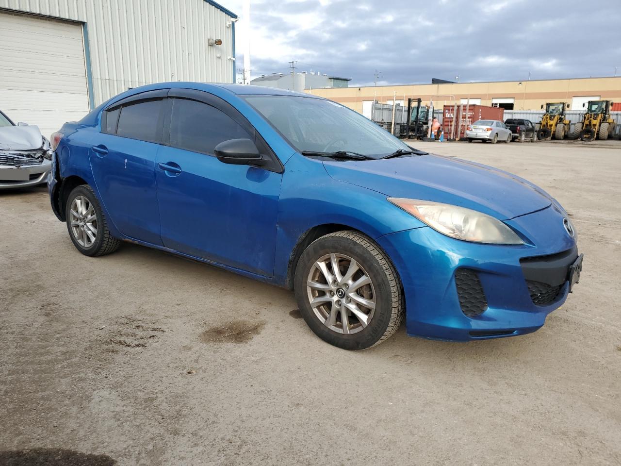 MAZDA 3 I