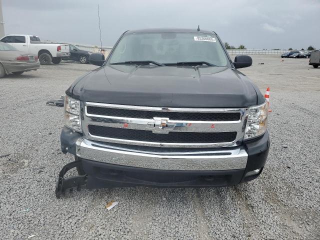 2011 CHEVROLET SILVERADO - 1GCRKSE36BZ224114