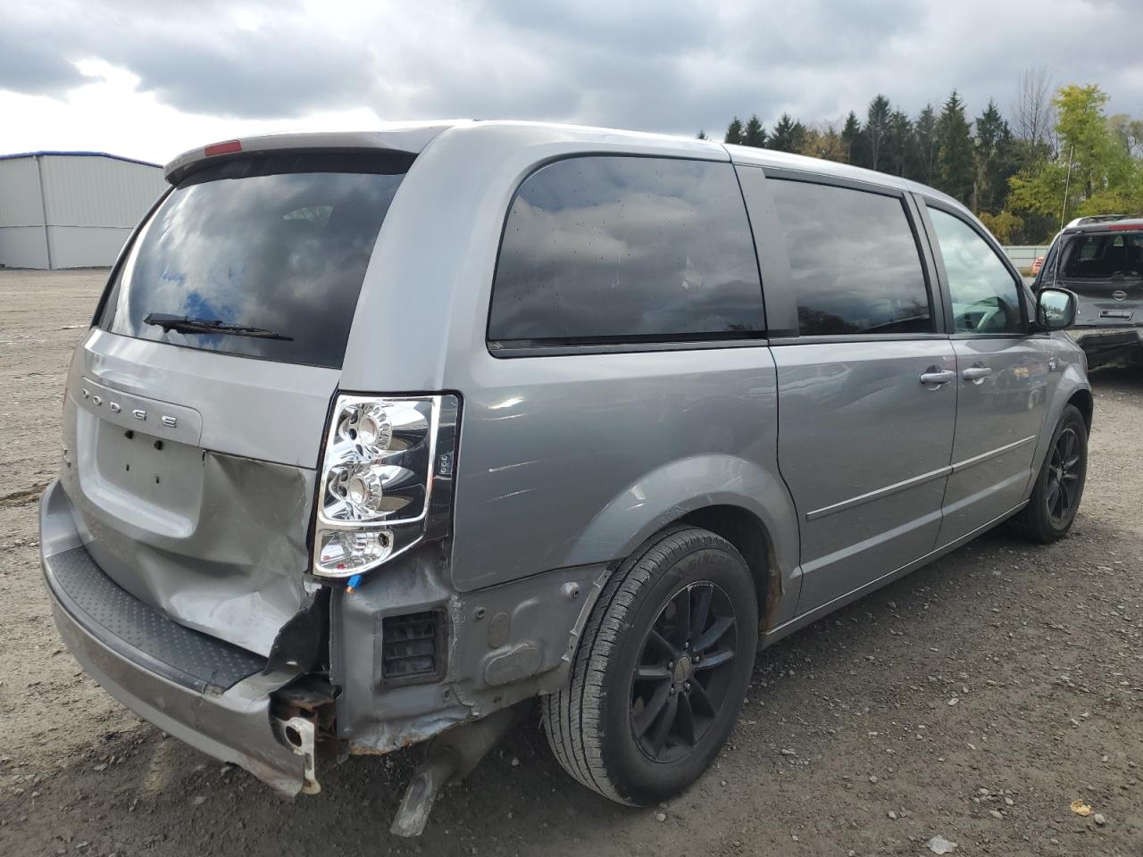 DODGE GRAND CARAVAN SE