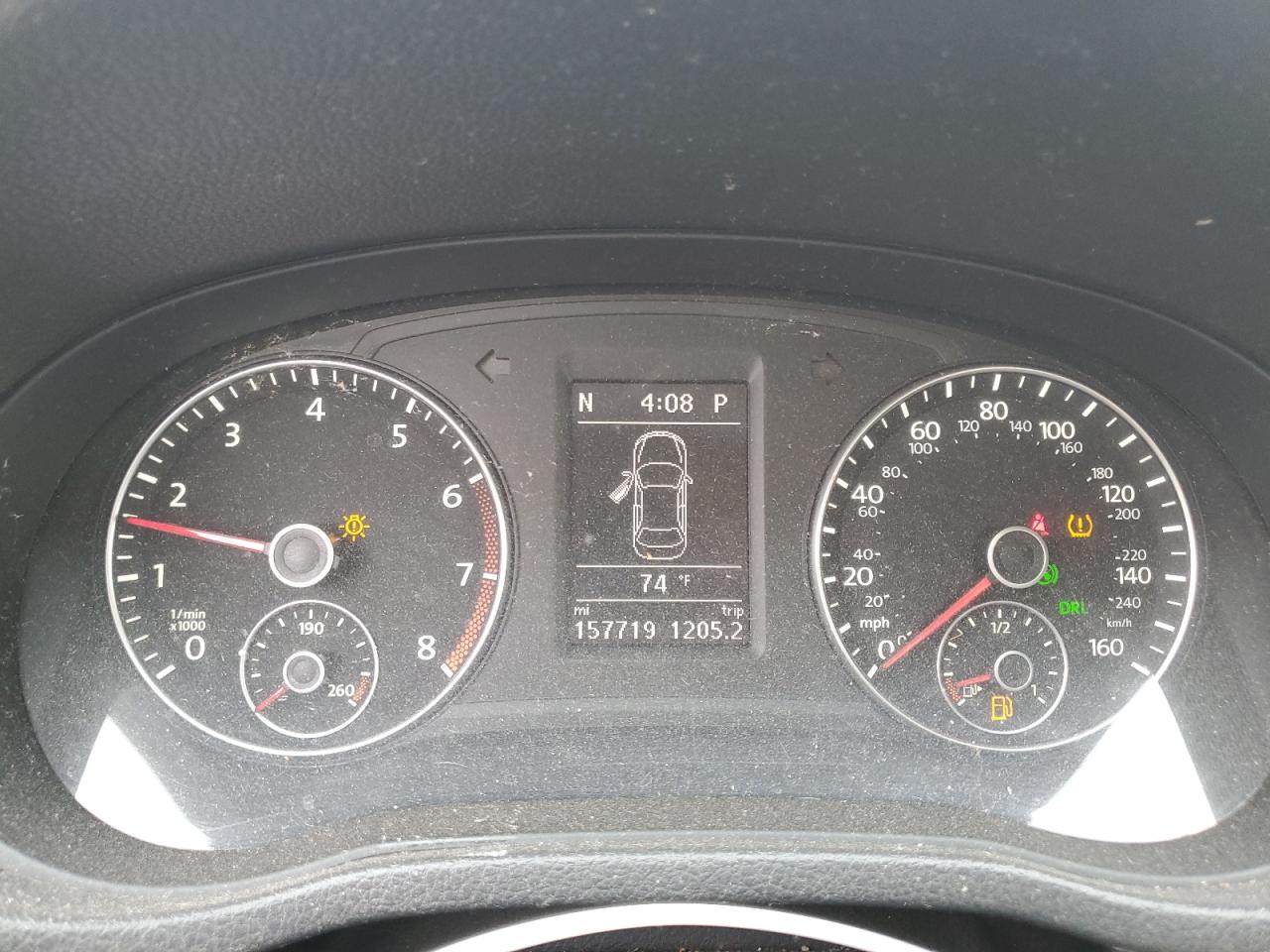 VOLKSWAGEN PASSAT SE