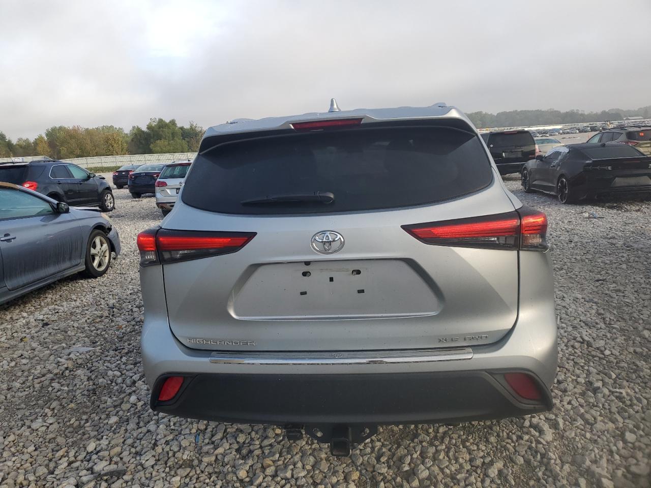 TOYOTA HIGHLANDER XLE