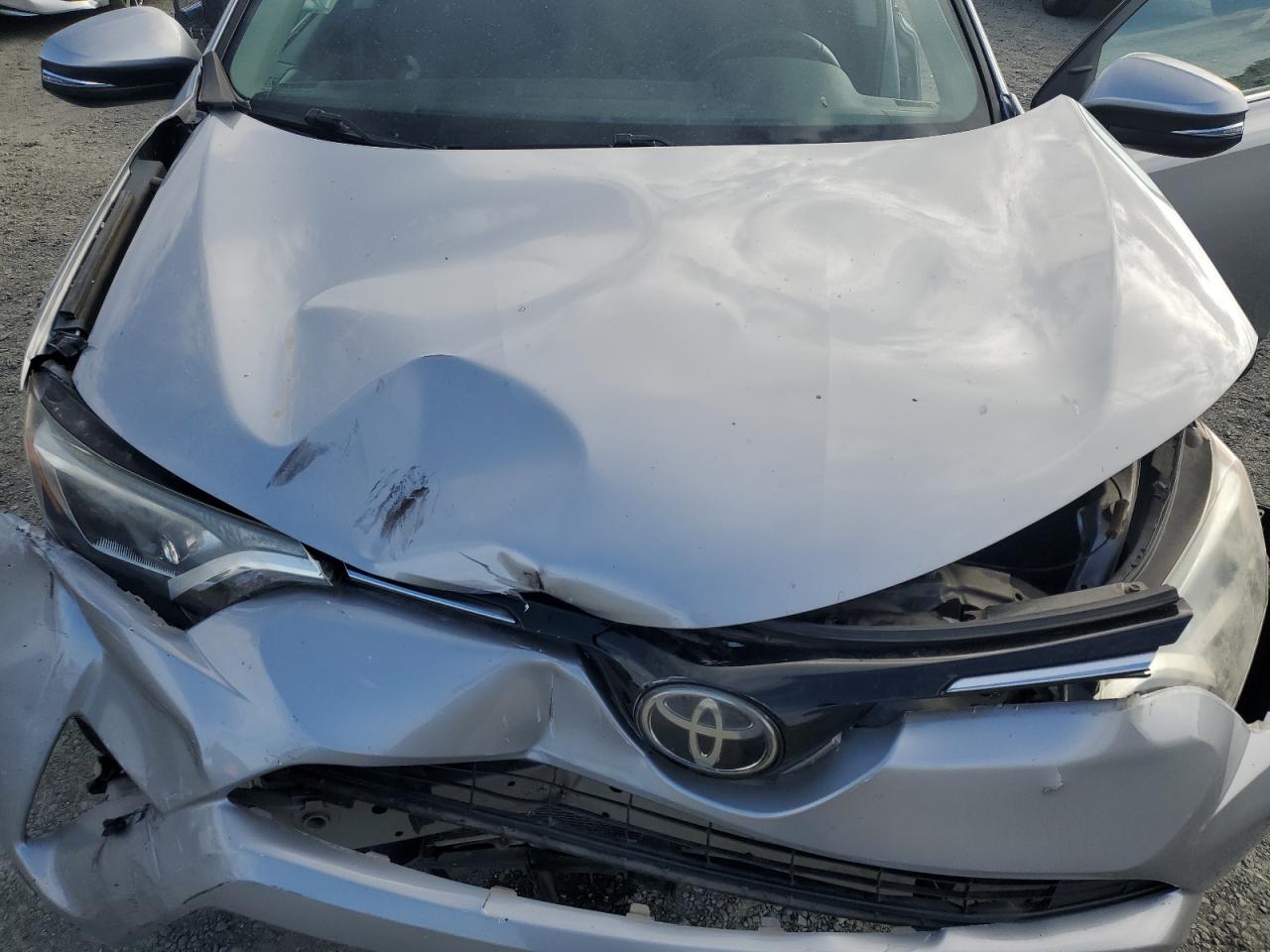 TOYOTA RAV4 ADVENTURE