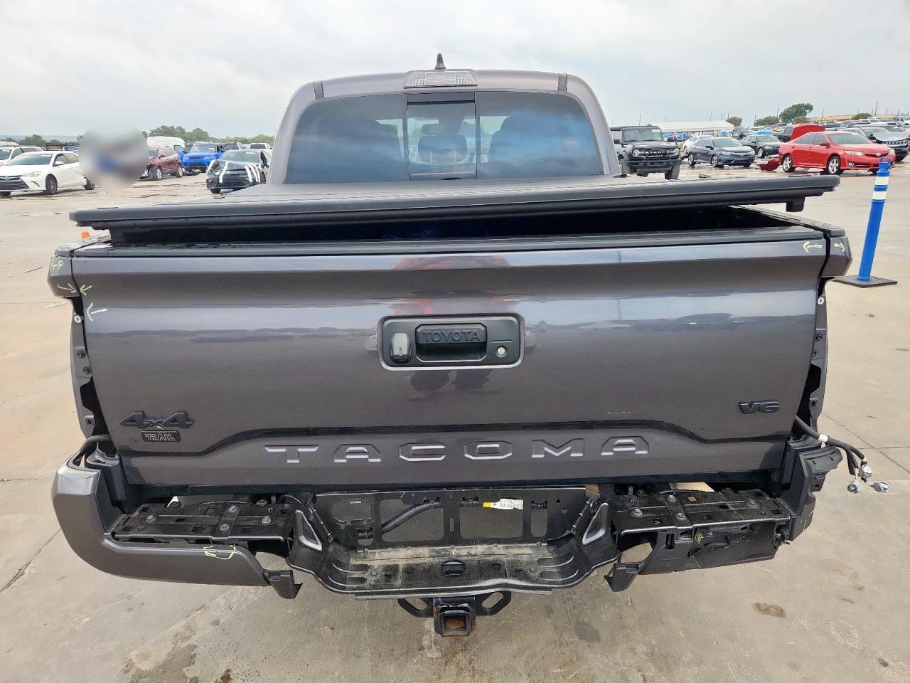 TOYOTA TACOMA DOUBLE CAB