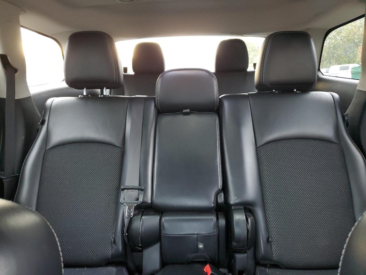 DODGE JOURNEY CROSSROAD