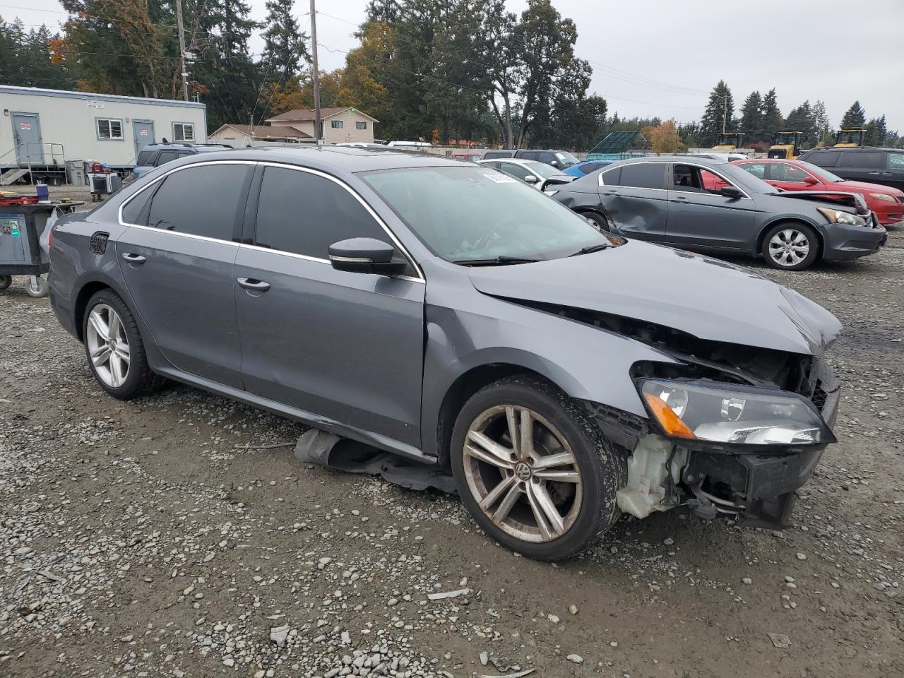 VOLKSWAGEN PASSAT SE