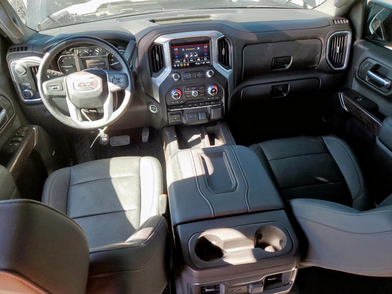 GMC SIERRA K1500 SLT