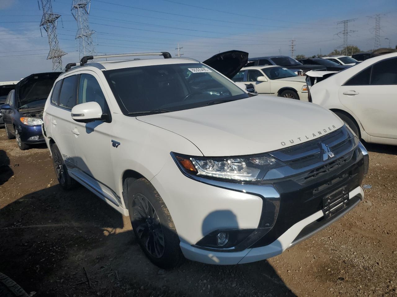 MITSUBISHI OUTLANDER SE