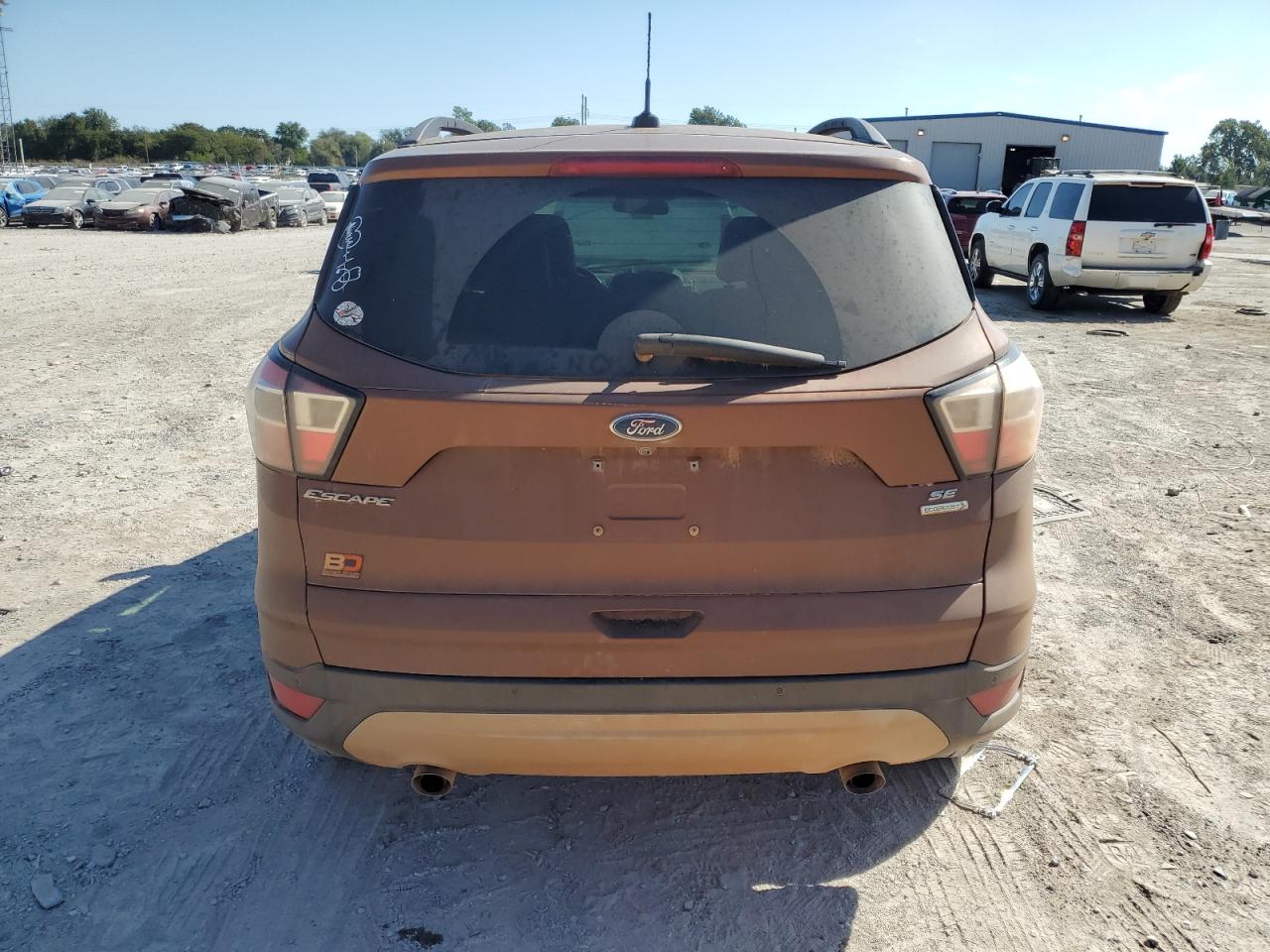 FORD ESCAPE SE