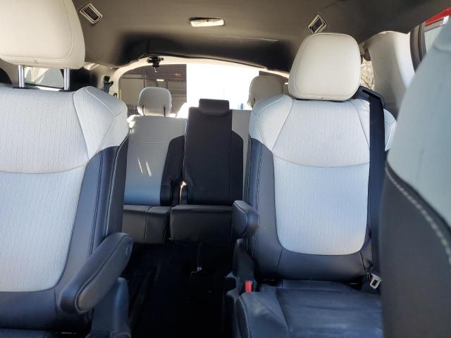 2025 TOYOTA SIENNA XSE - 5TDDRKEC5SS265177