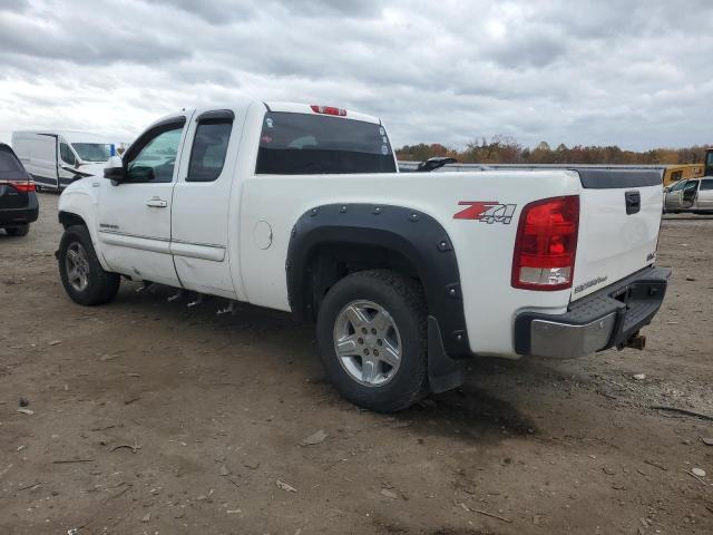 2010 GMC SIERRA K15 - 1GTSKWE37AZ124398