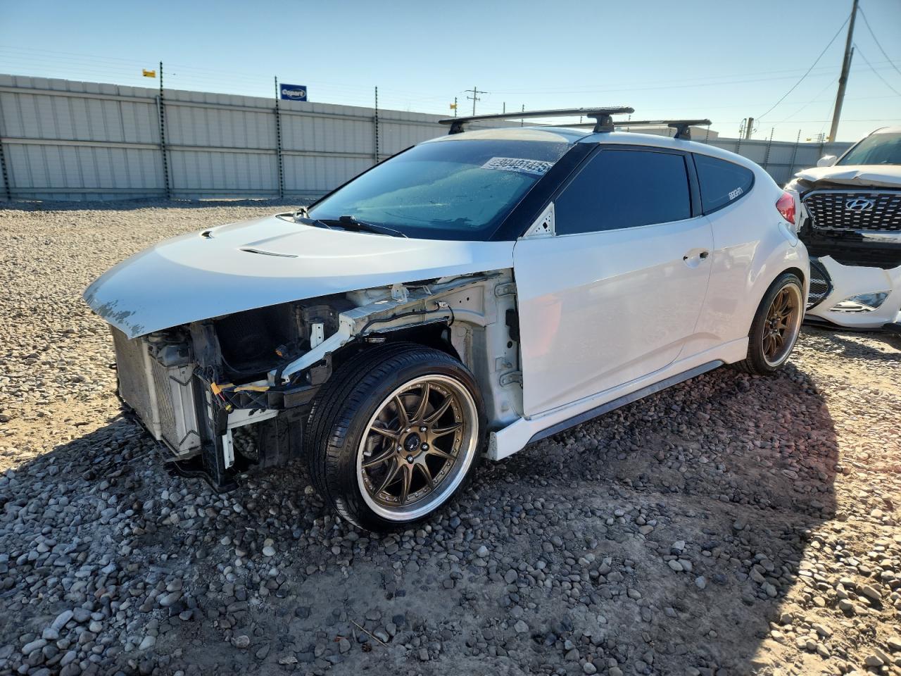 HYUNDAI VELOSTER TURBO