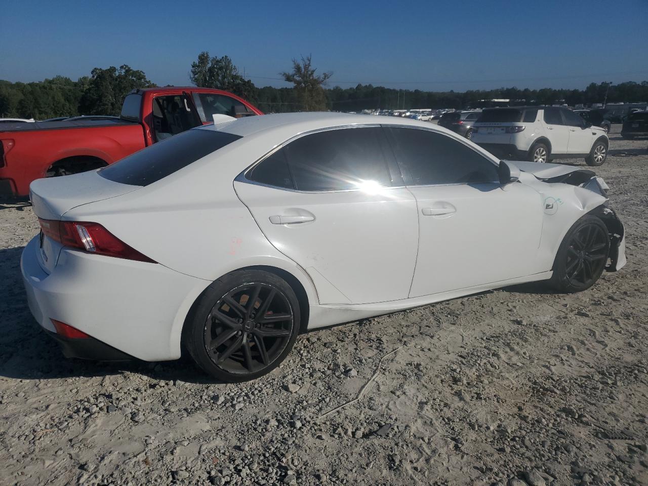 LEXUS IS 200T
