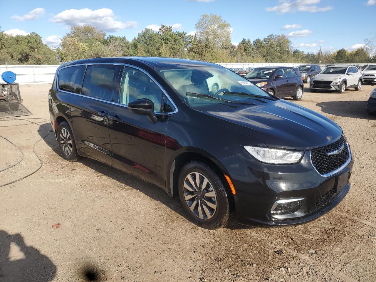 CHRYSLER PACIFICA HYBRID TOURING L