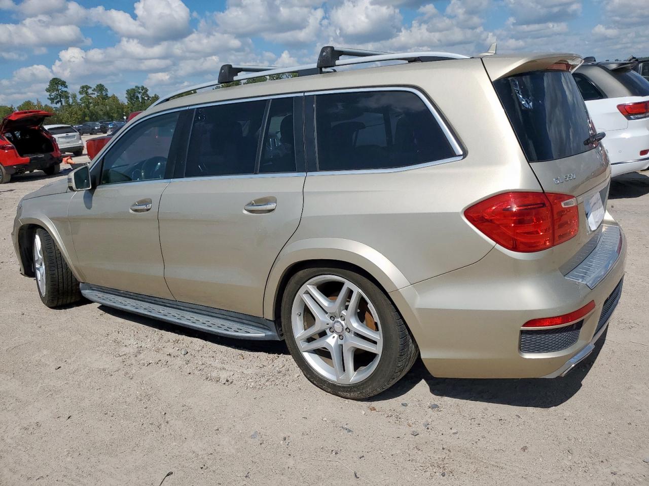 MERCEDES-BENZ GL-CLASS 550 4MATIC
