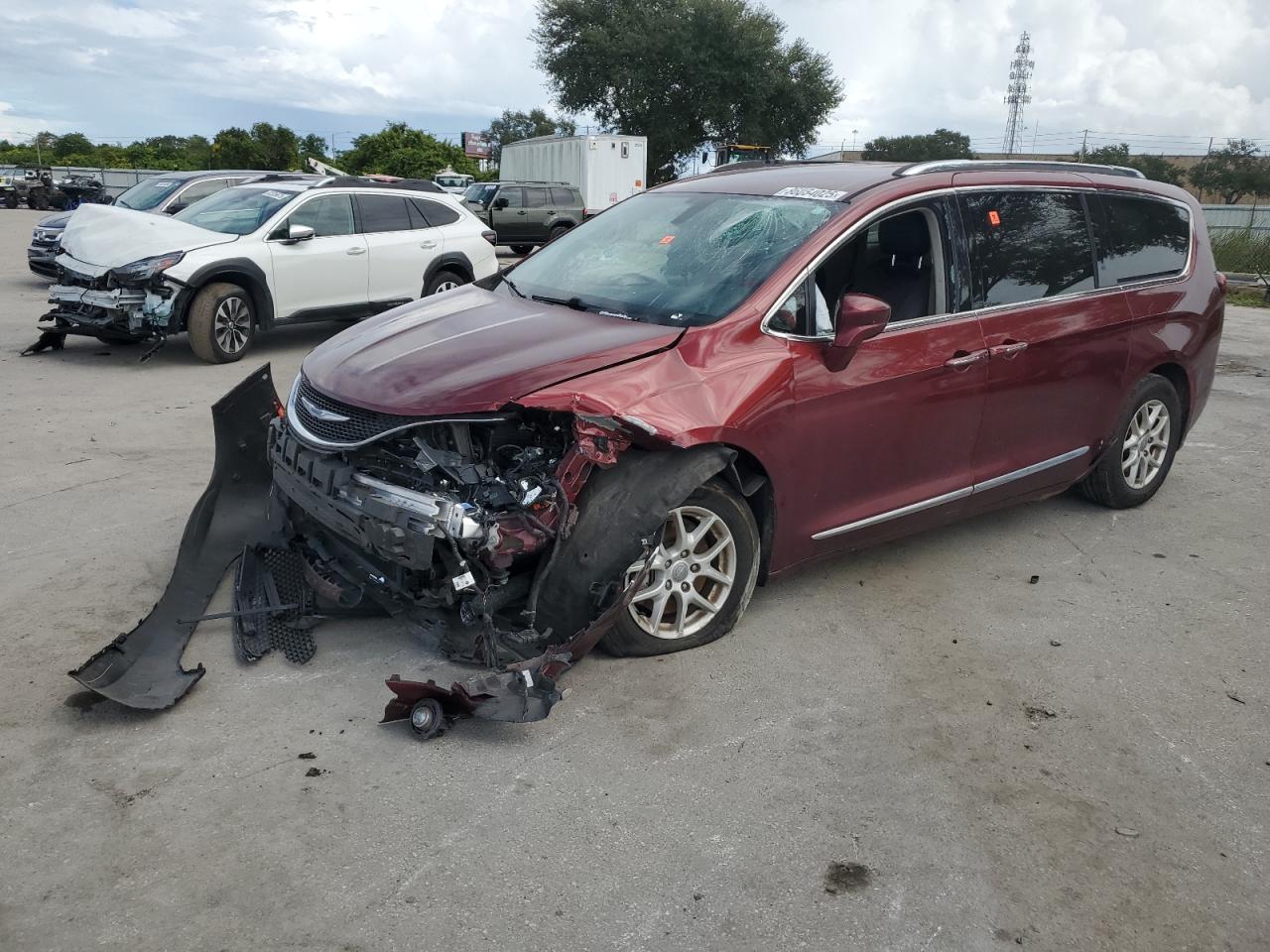 CHRYSLER PACIFICA TOURING L