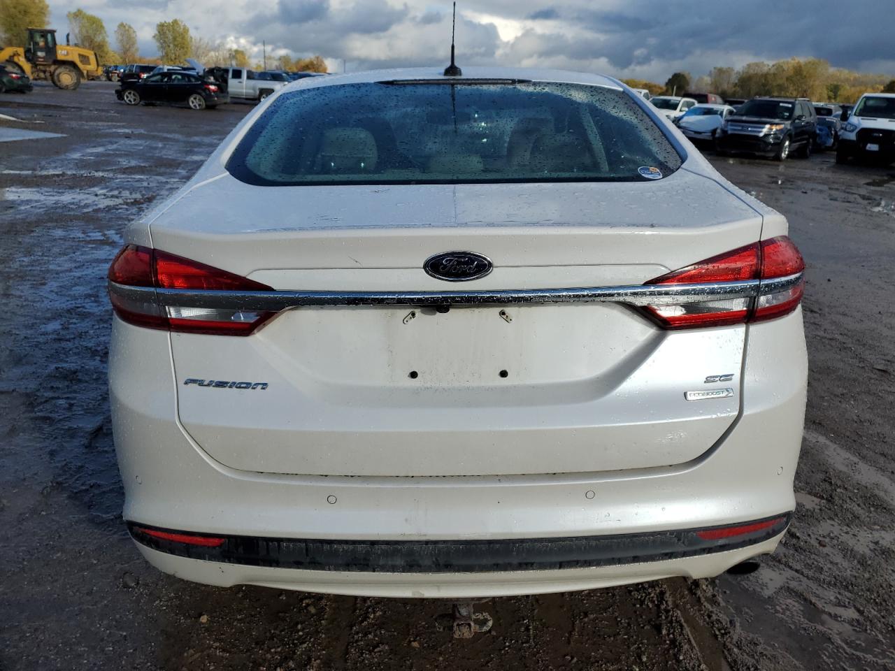 FORD FUSION SE
