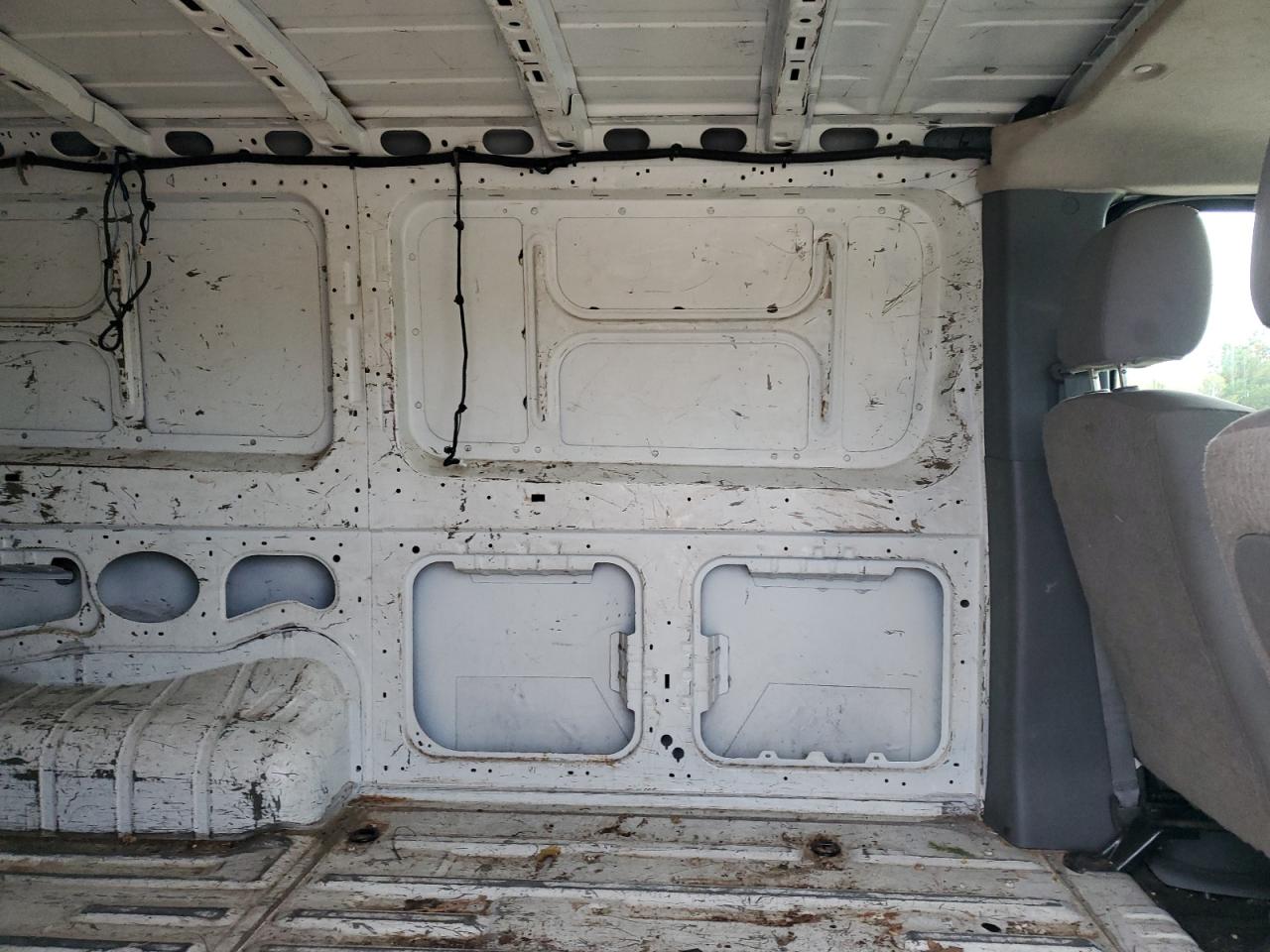 NISSAN NV1500 1500 S