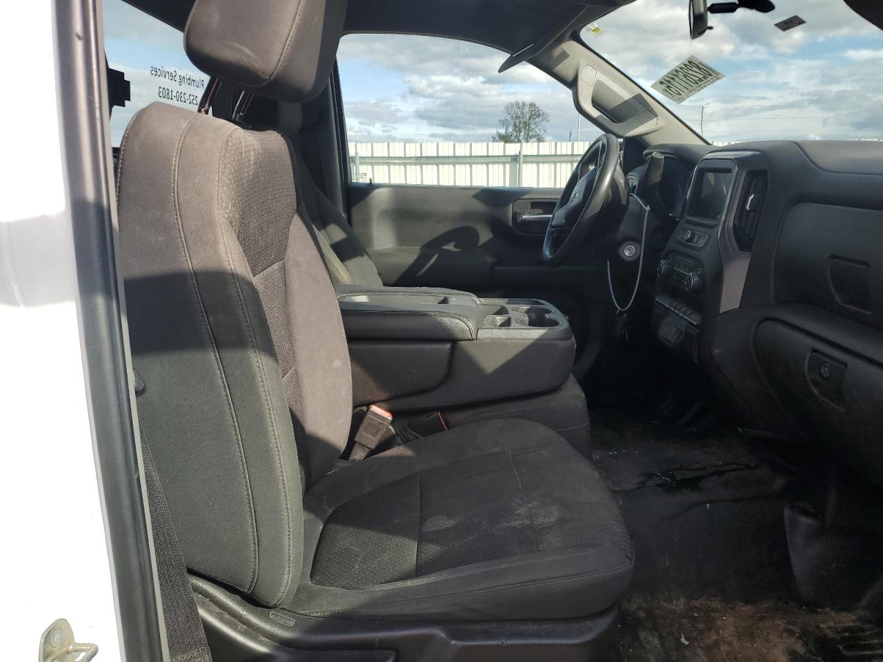 CHEVROLET SILVERADO 1500 C1500