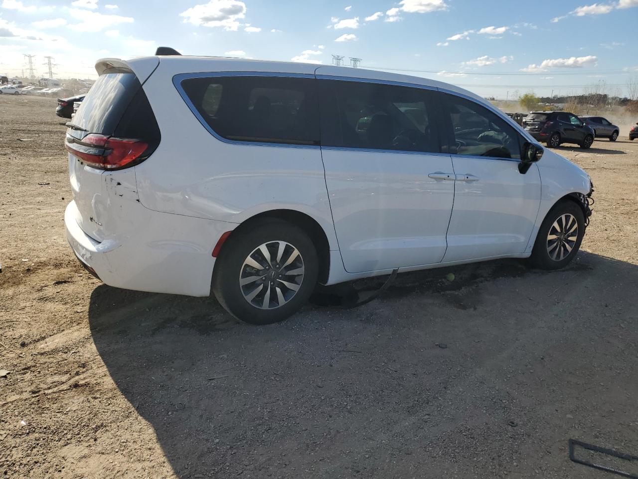 CHRYSLER PACIFICA HYBRID SELECT