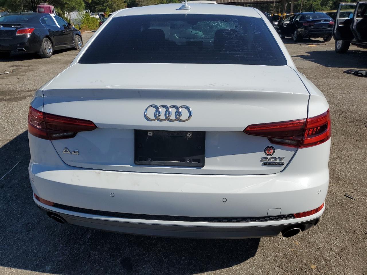 AUDI A4 PREMIUM PLUS