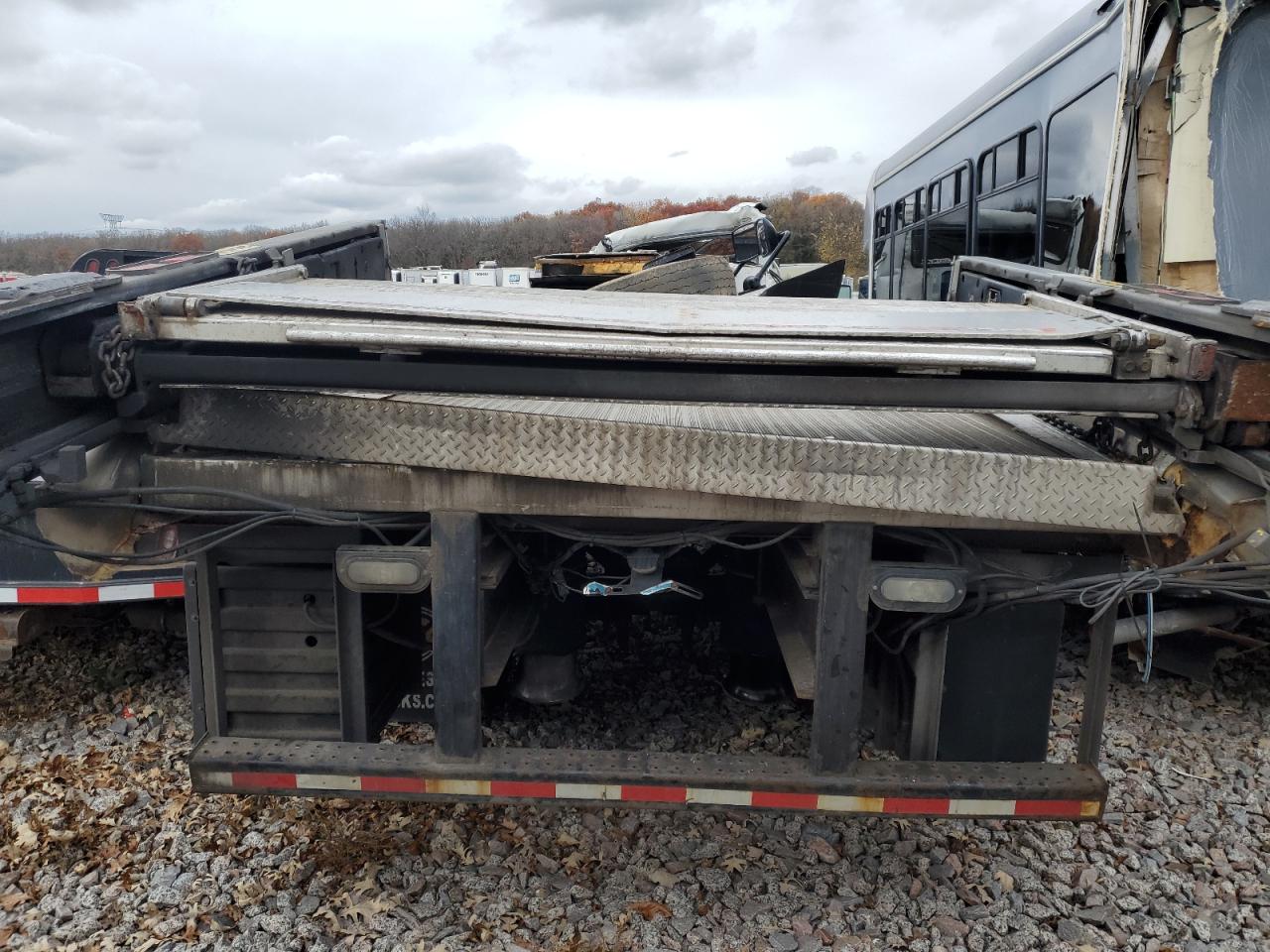 Lot #3287621021 2017 FREIGHTLINER M2 106 MED