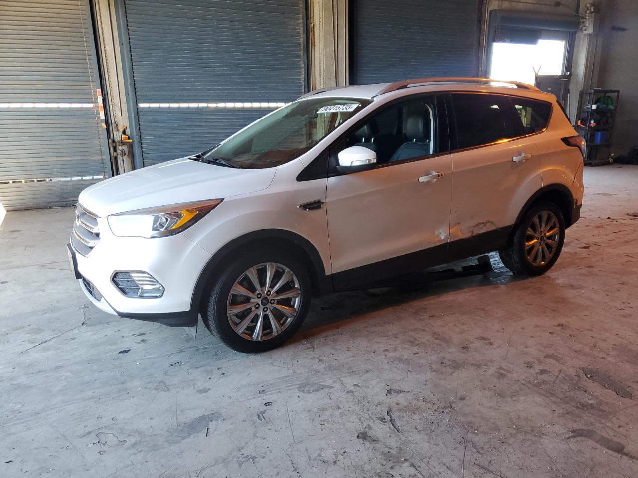 FORD ESCAPE TITANIUM