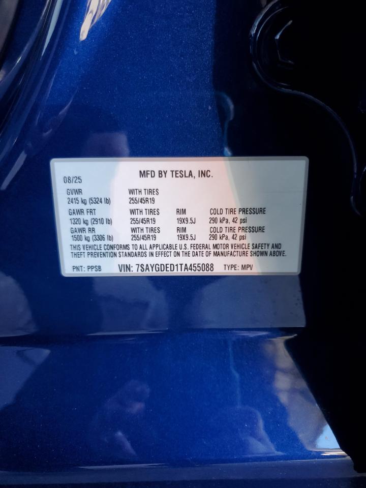 TESLA MODEL Y
