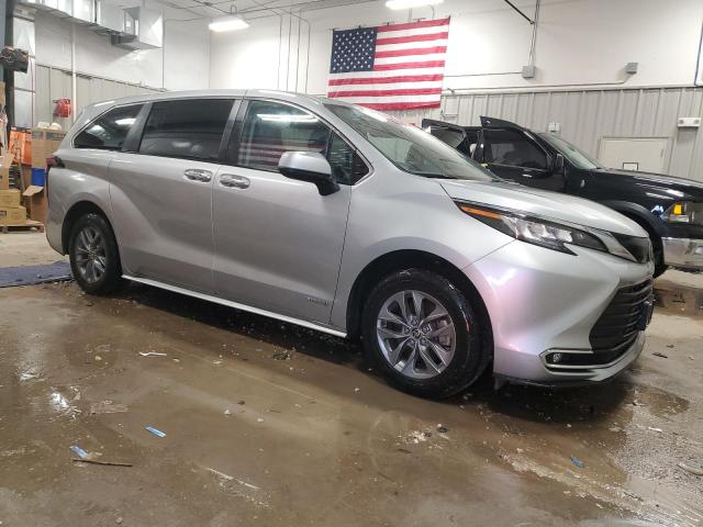 2021 TOYOTA SIENNA XLE - 5TDYSKFC3MS035838