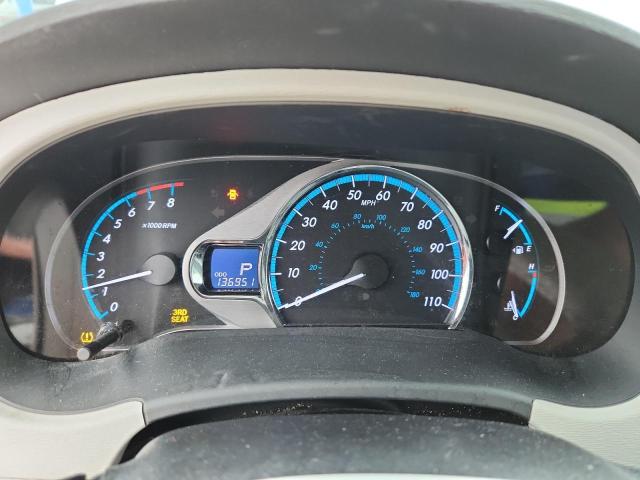 2011 TOYOTA SIENNA XLE #3285900566