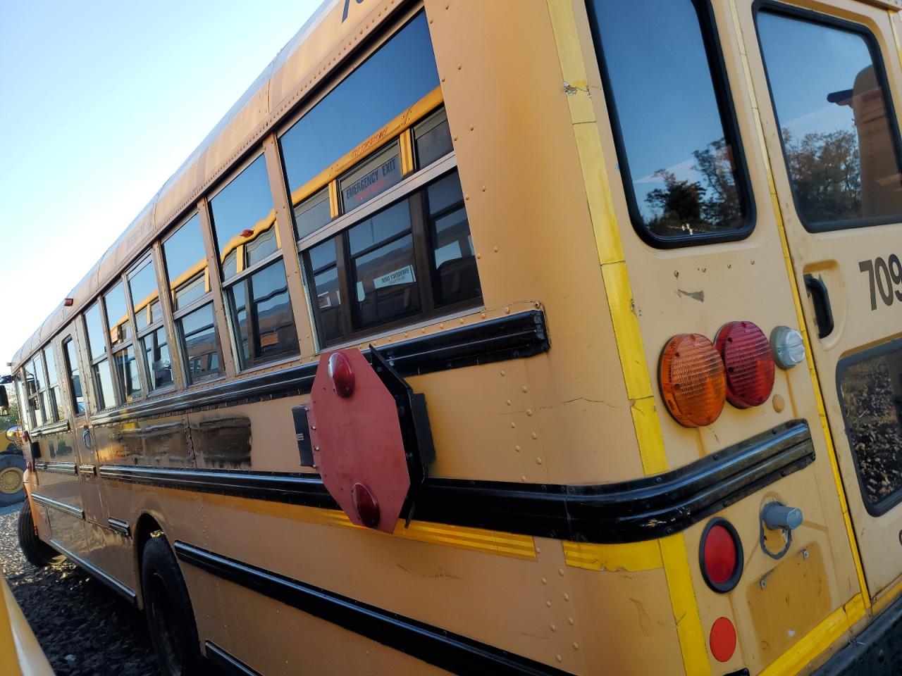 Lot #3276362786 2009 IC CORPORATION CE SERIES SCHOOL