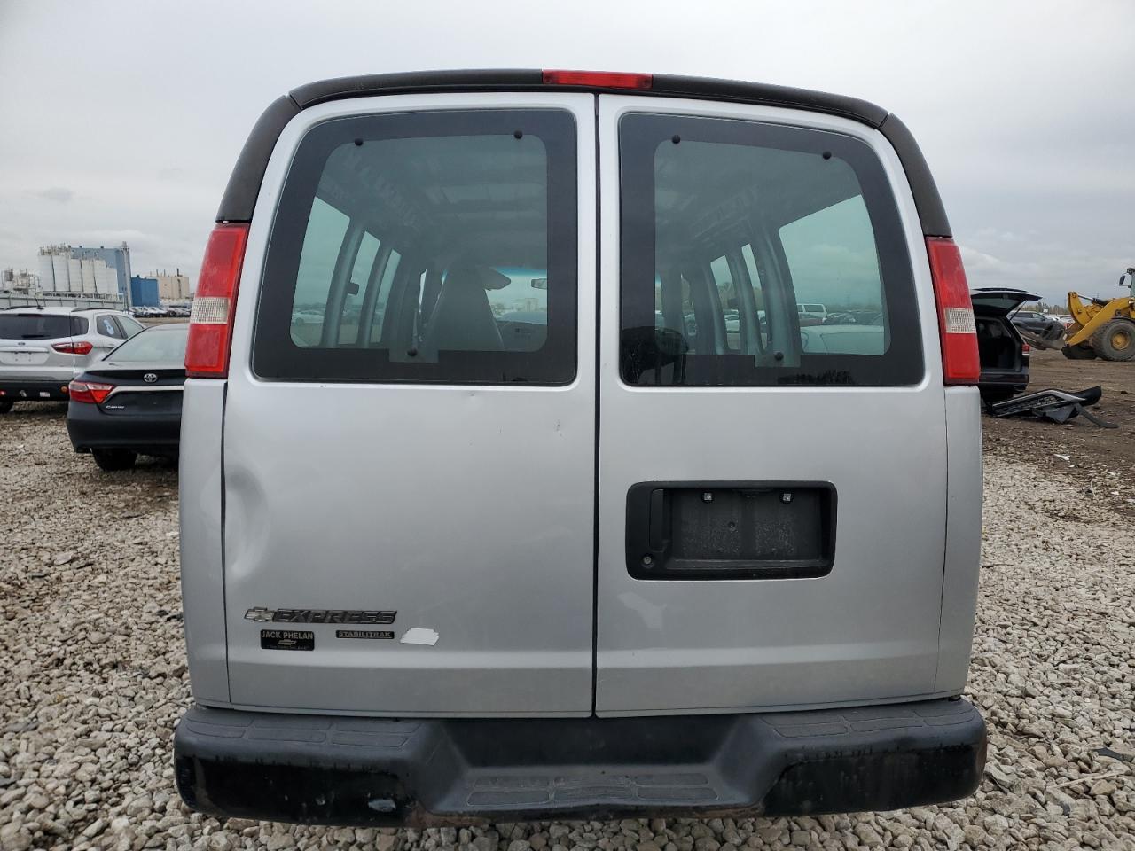 CHEVROLET EXPRESS G2