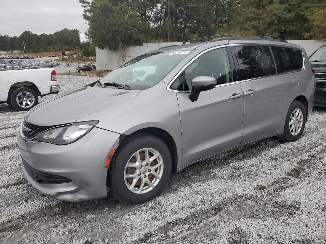 Lot #3282437258 2020 CHRYSLER VOYAGER LX