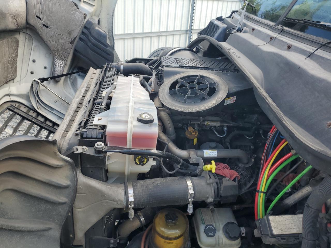 Lot #3265096934 2017 FREIGHTLINER CASCADIA 1