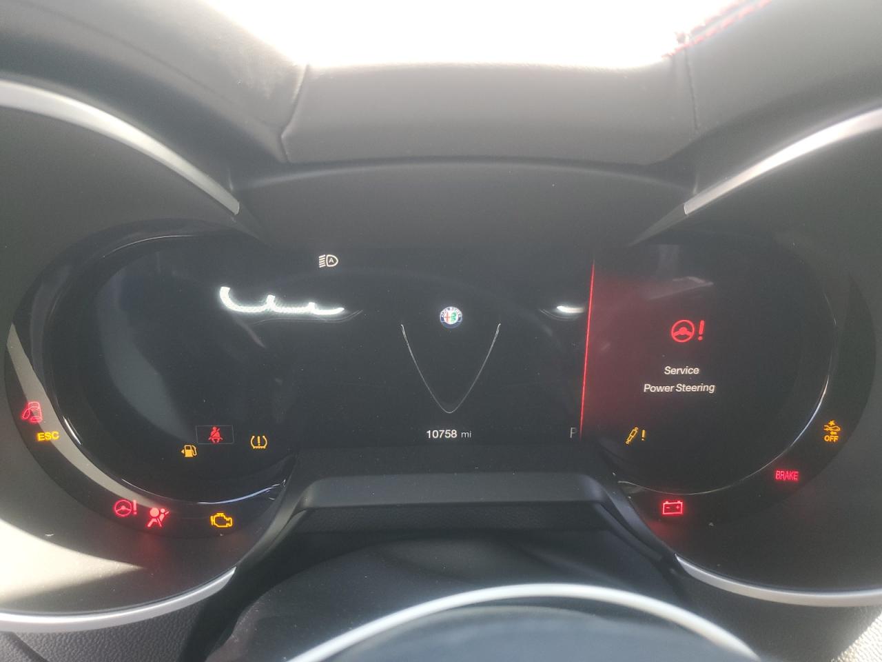 ALFA ROMEO STELVIO TRIBUTO ITALIANO