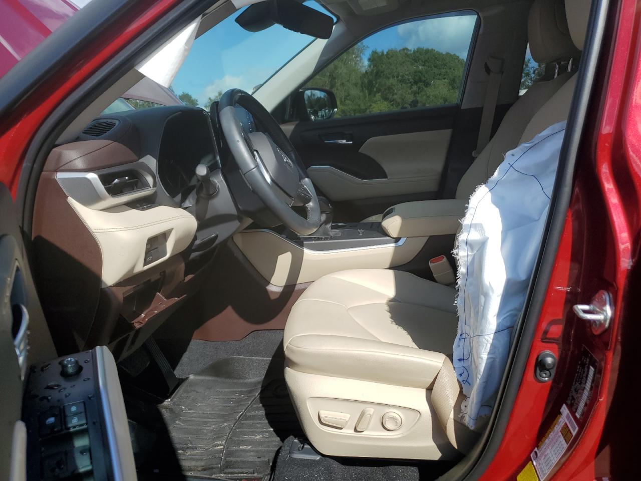 TOYOTA HIGHLANDER XLE