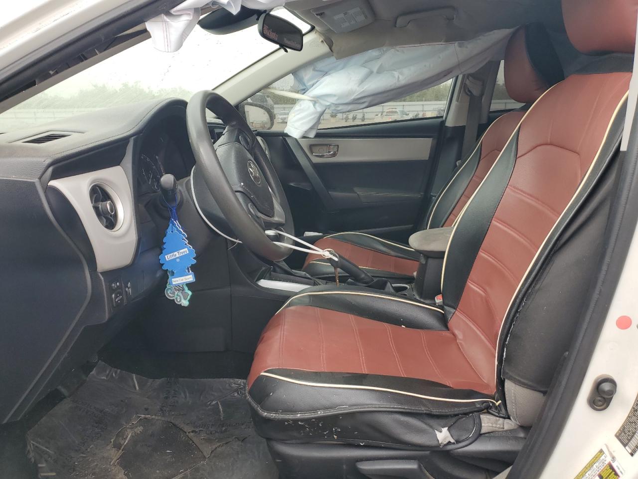 Lot #3310302057 2017 TOYOTA COROLLA L