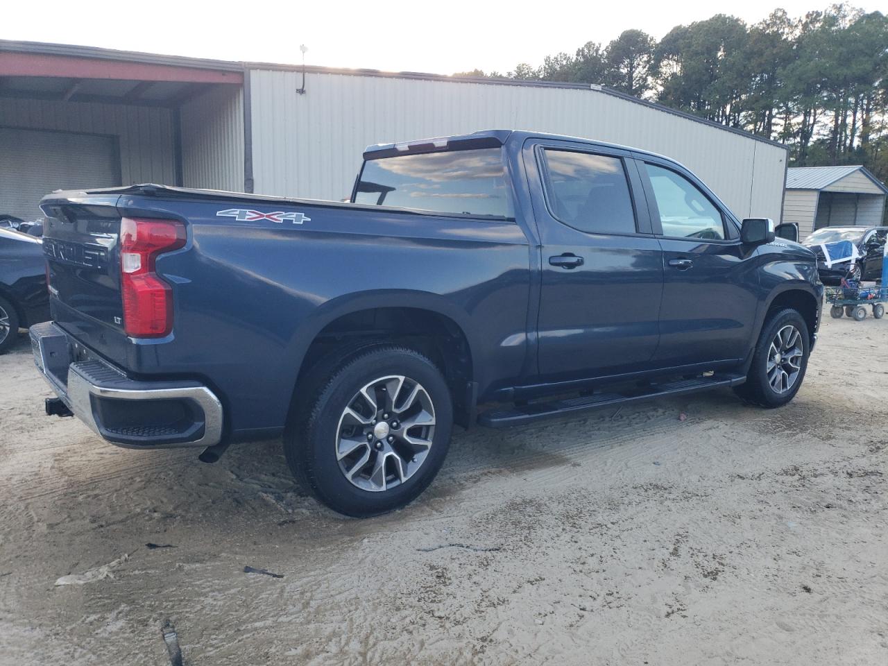 CHEVROLET SILVERADO K1500 LT