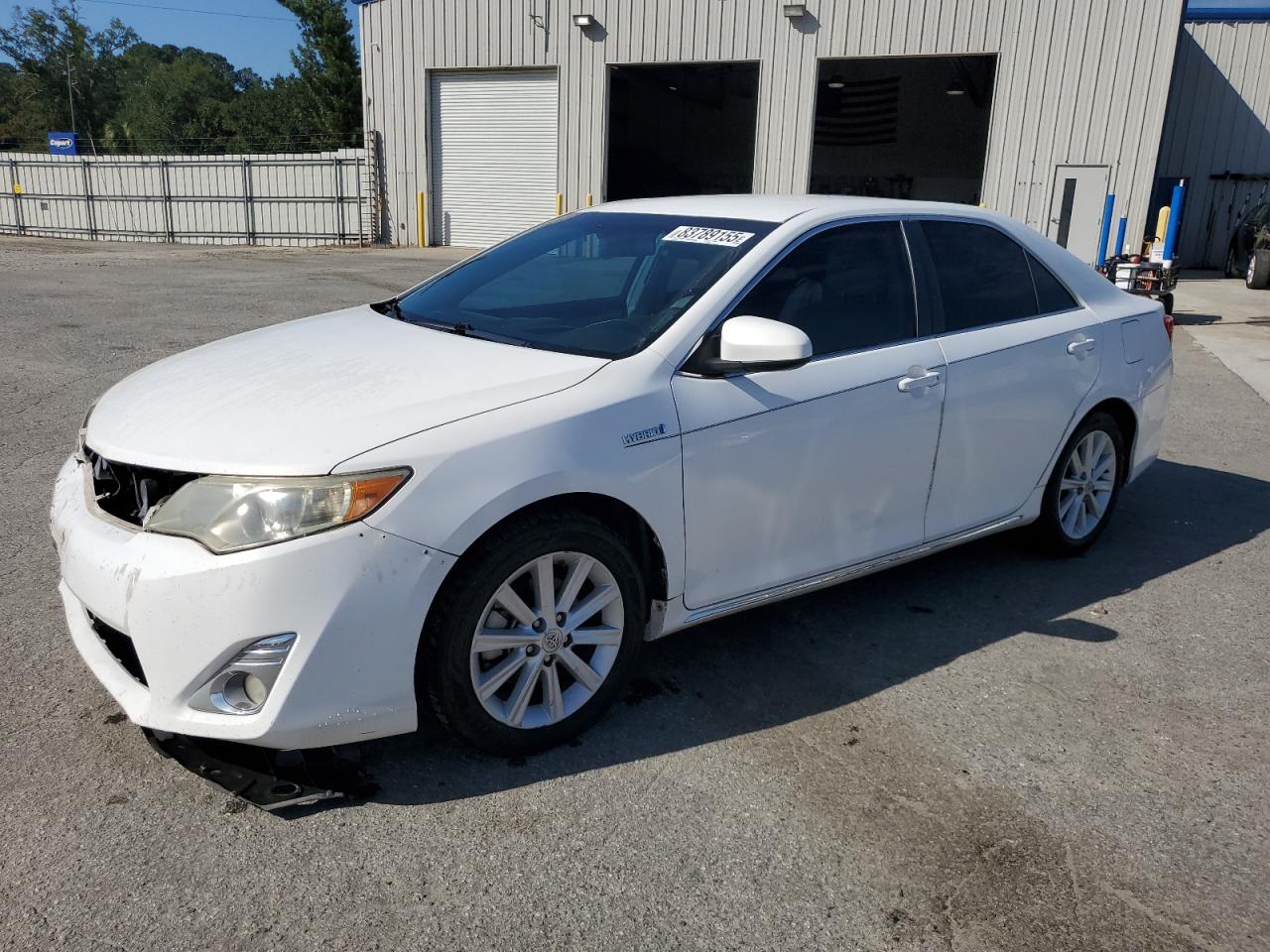 TOYOTA CAMRY HYBRID