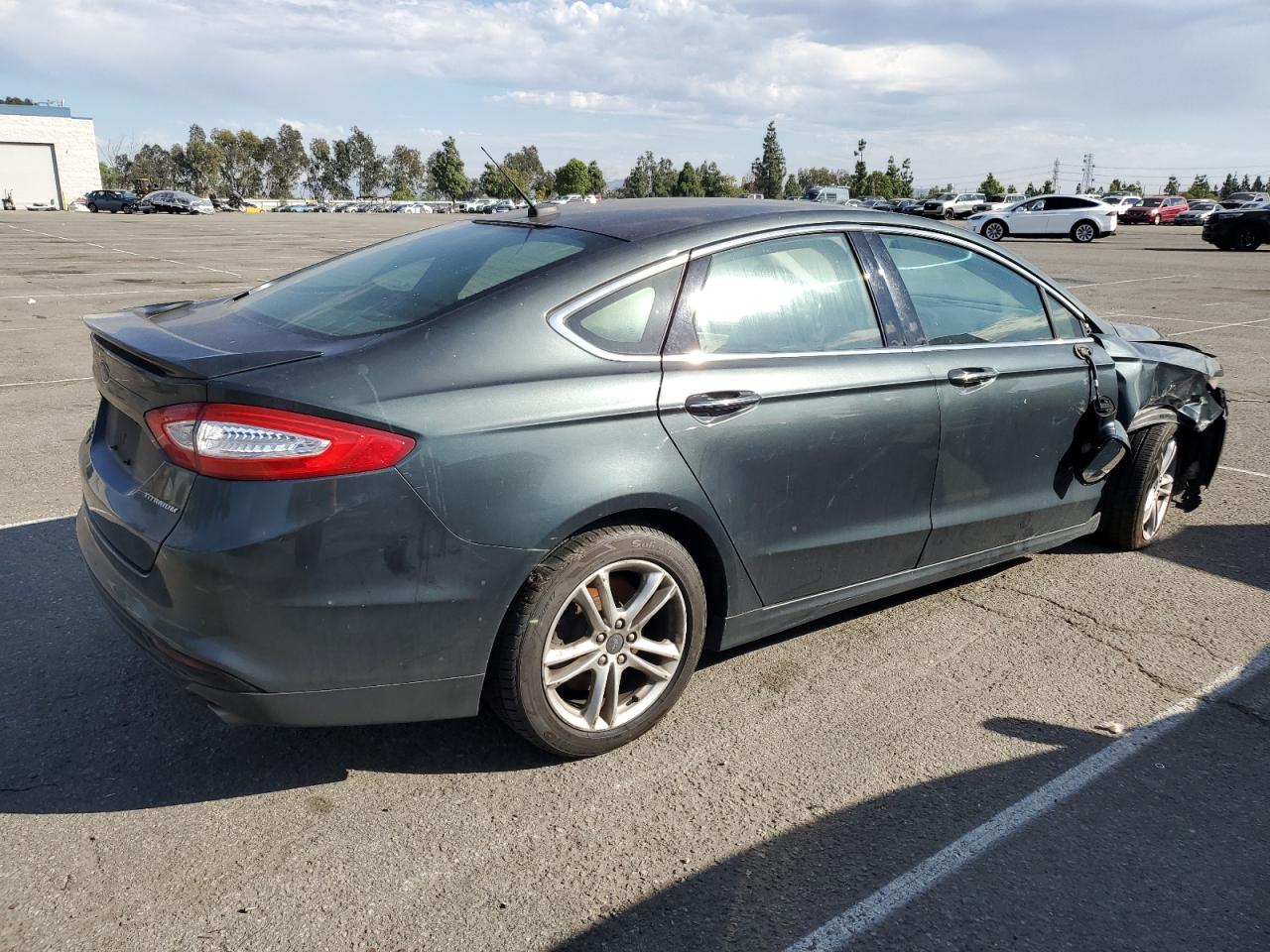 FORD FUSION TITANIUM PHEV