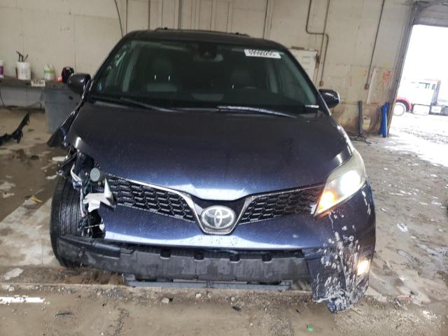 2019 TOYOTA SIENNA SE 5TDXZ3DCXKS004812