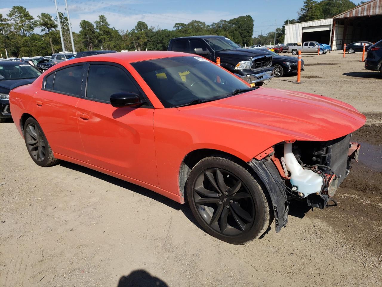 Lot #3311641217 2017 DODGE CHARGER SE