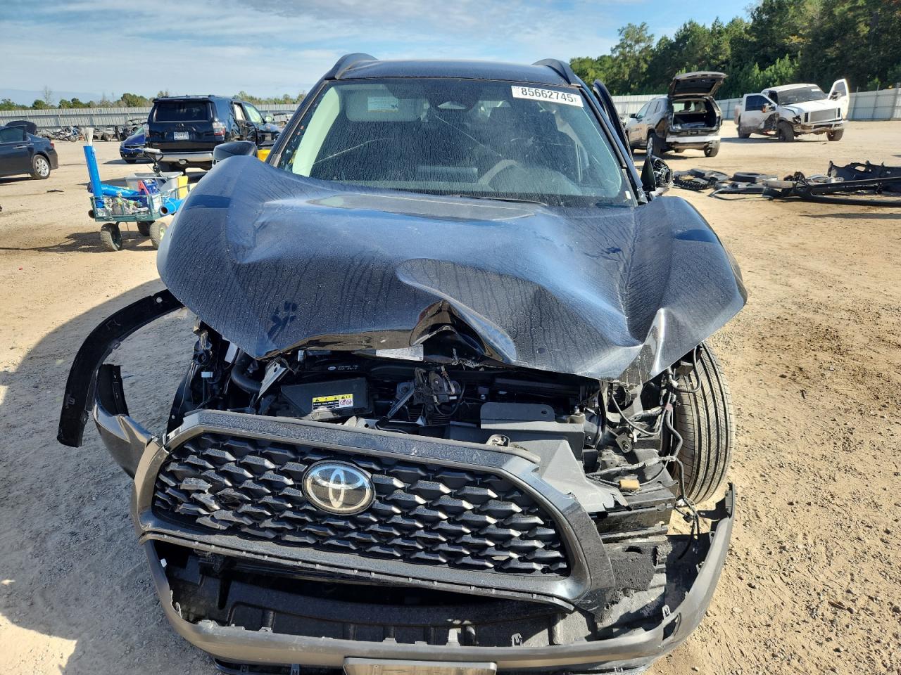 TOYOTA COROLLA CROSS LE