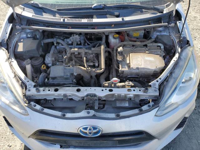 2016 TOYOTA PRIUS C JTDKDTB30G1132654