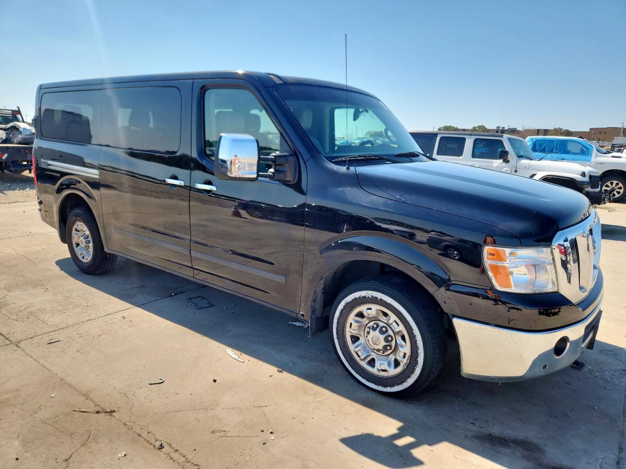 NISSAN NV3500 3500 S