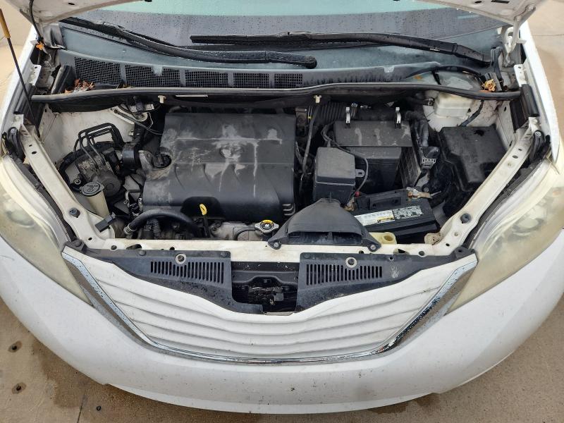 2013 TOYOTA SIENNA LE #3301988448