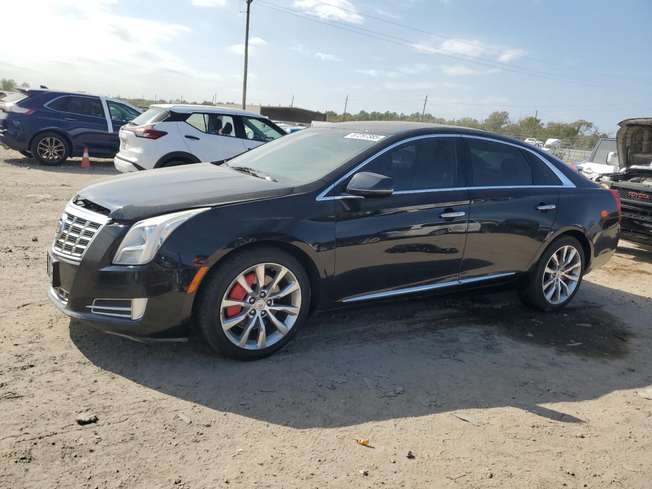 CADILLAC XTS LUXURY COLLECTION