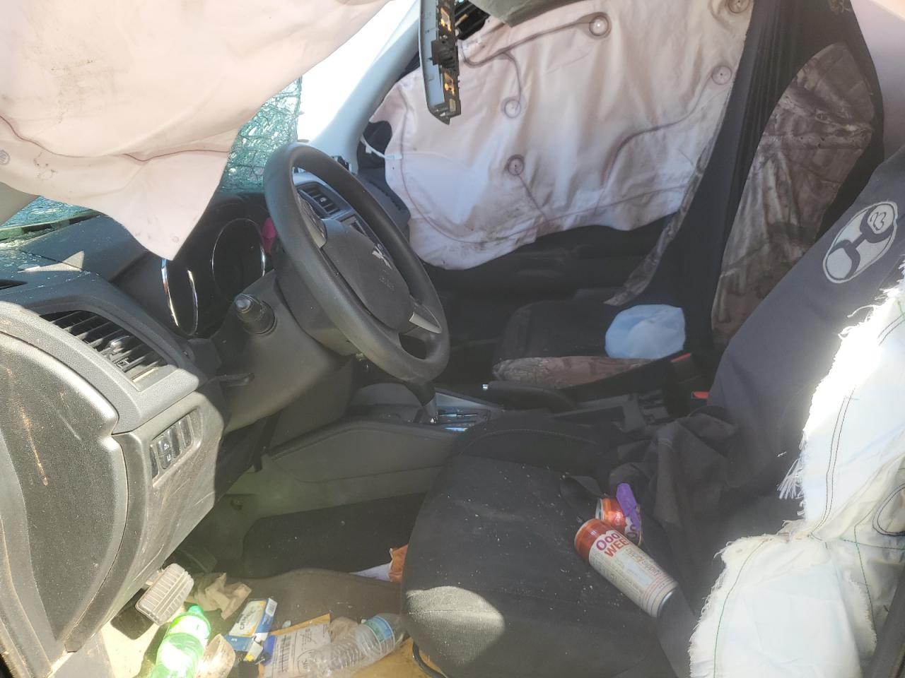 MITSUBISHI OUTLANDER ES