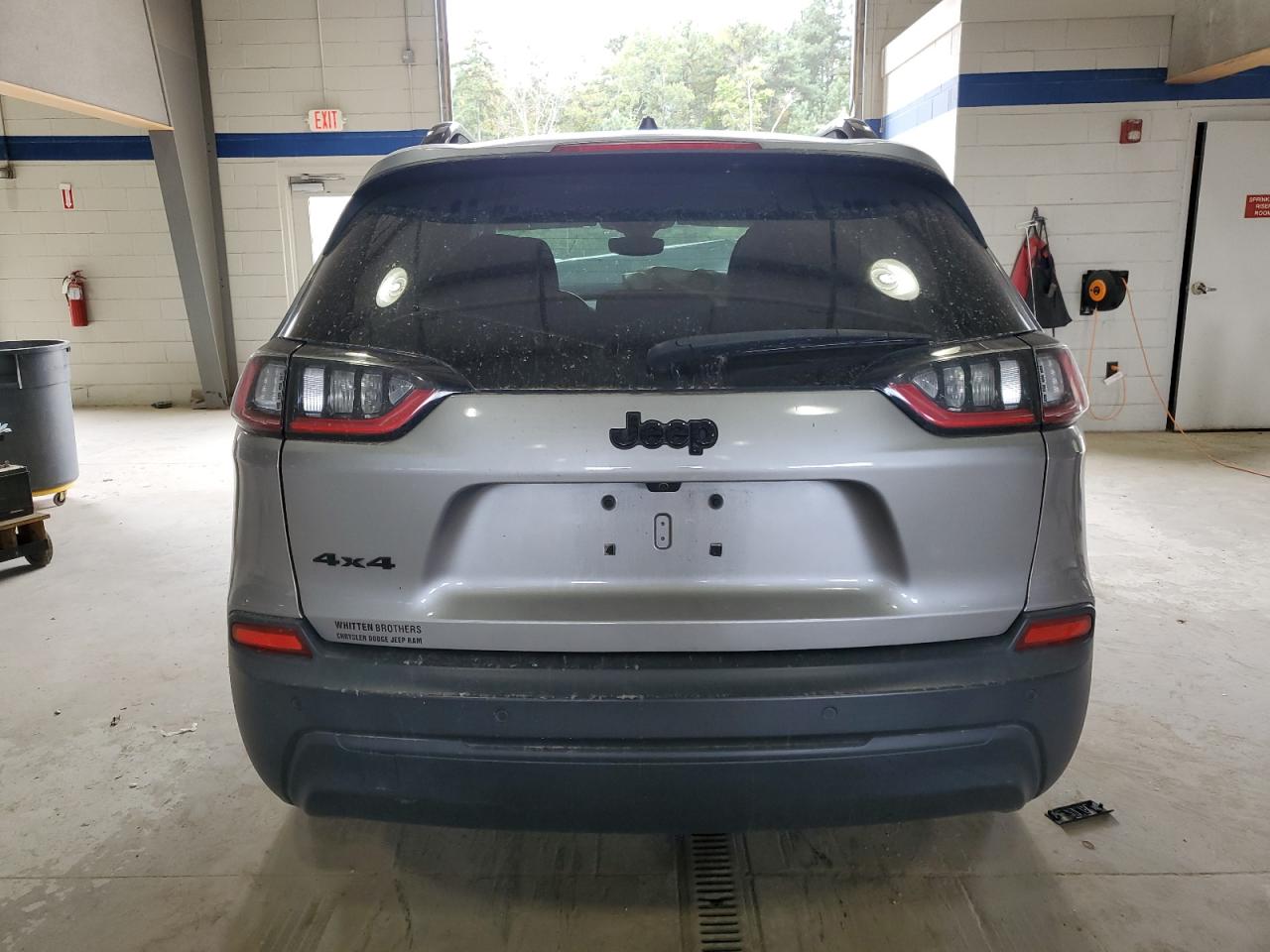 JEEP GRAND CHEROKEE LATITUDE PLUS