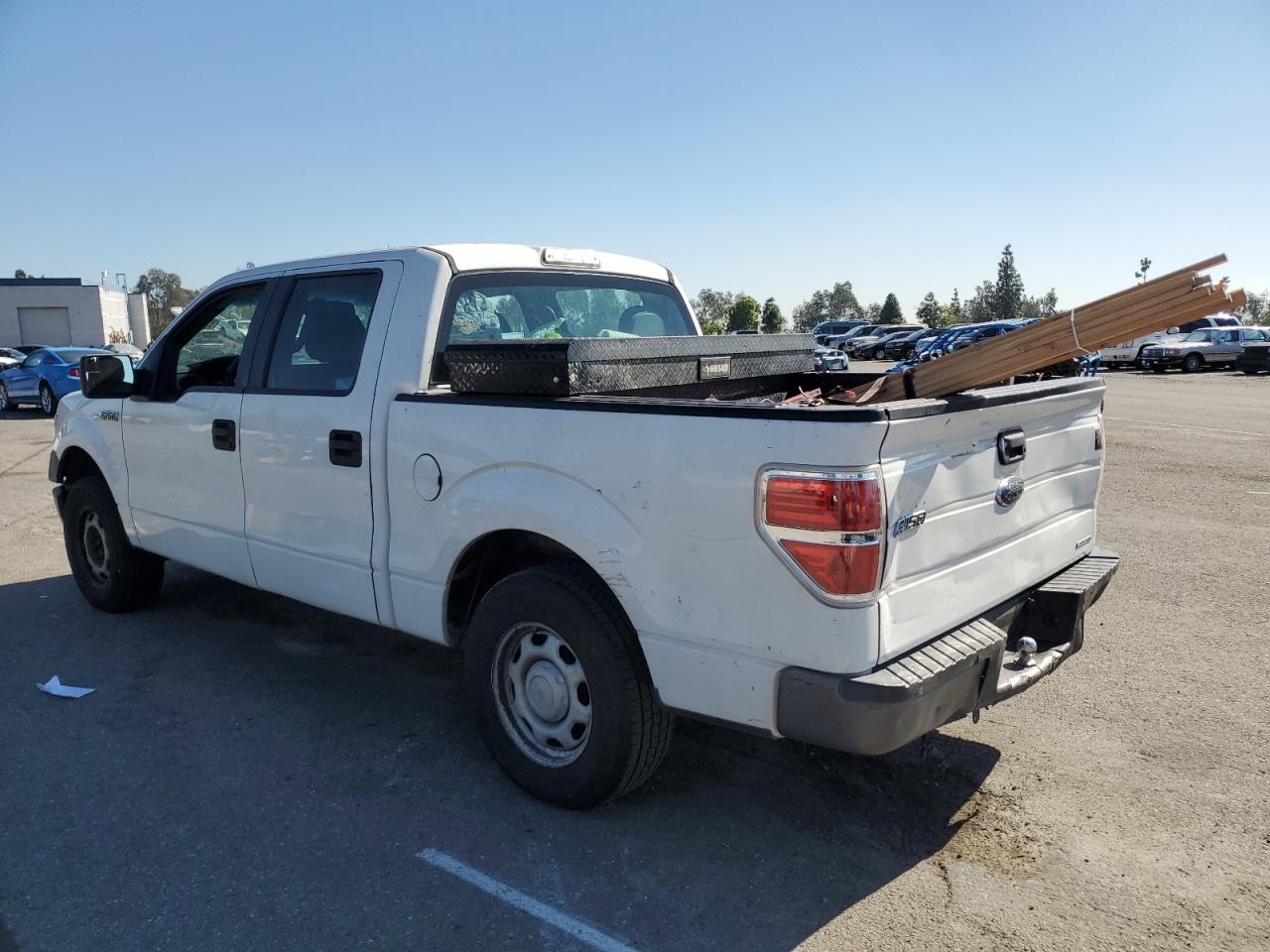 FORD F-150 SUPERCREW