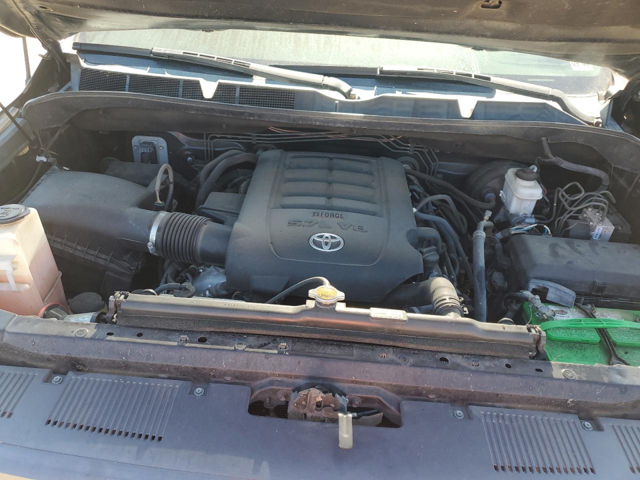 TOYOTA TUNDRA DOUBLE CAB SR